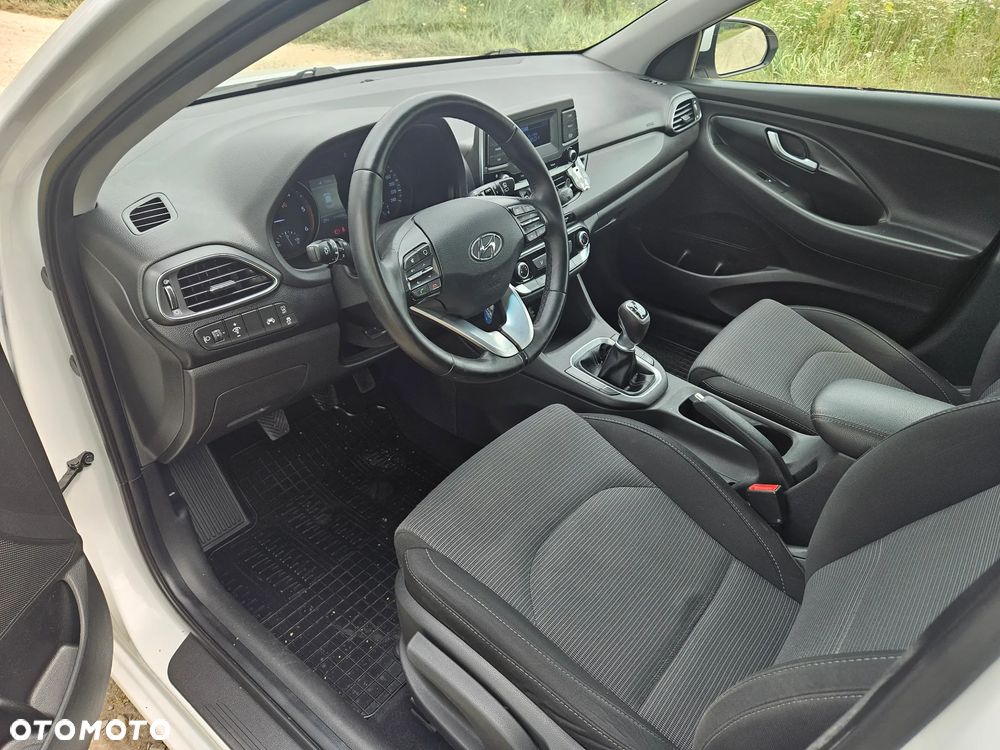 Hyundai i30 - 17