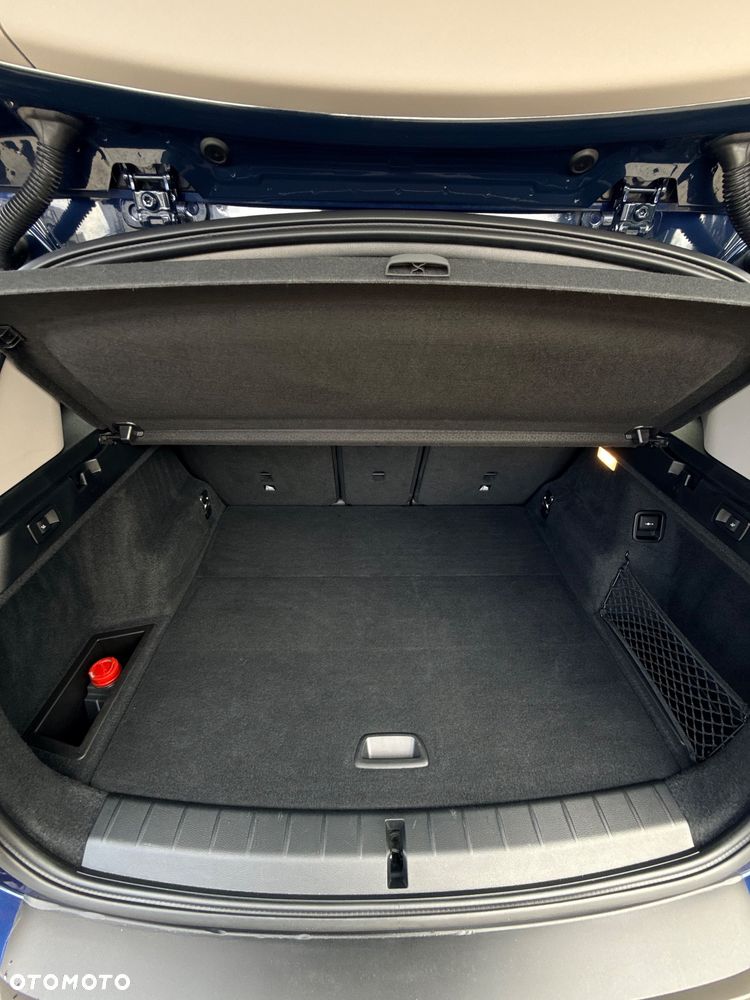 BMW X1 xDrive20d xLine - 38