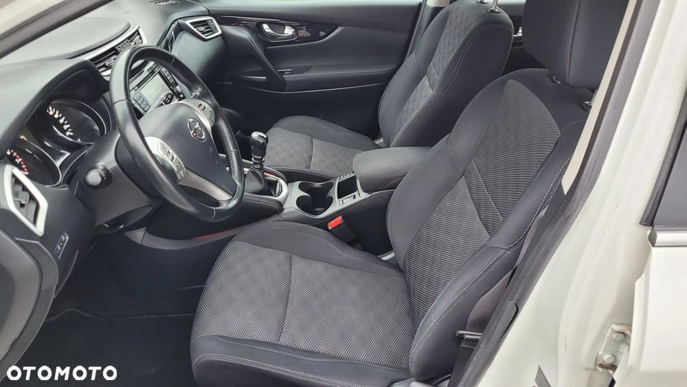 Nissan Qashqai 1.2 DIG-T Acenta EU6 - 12