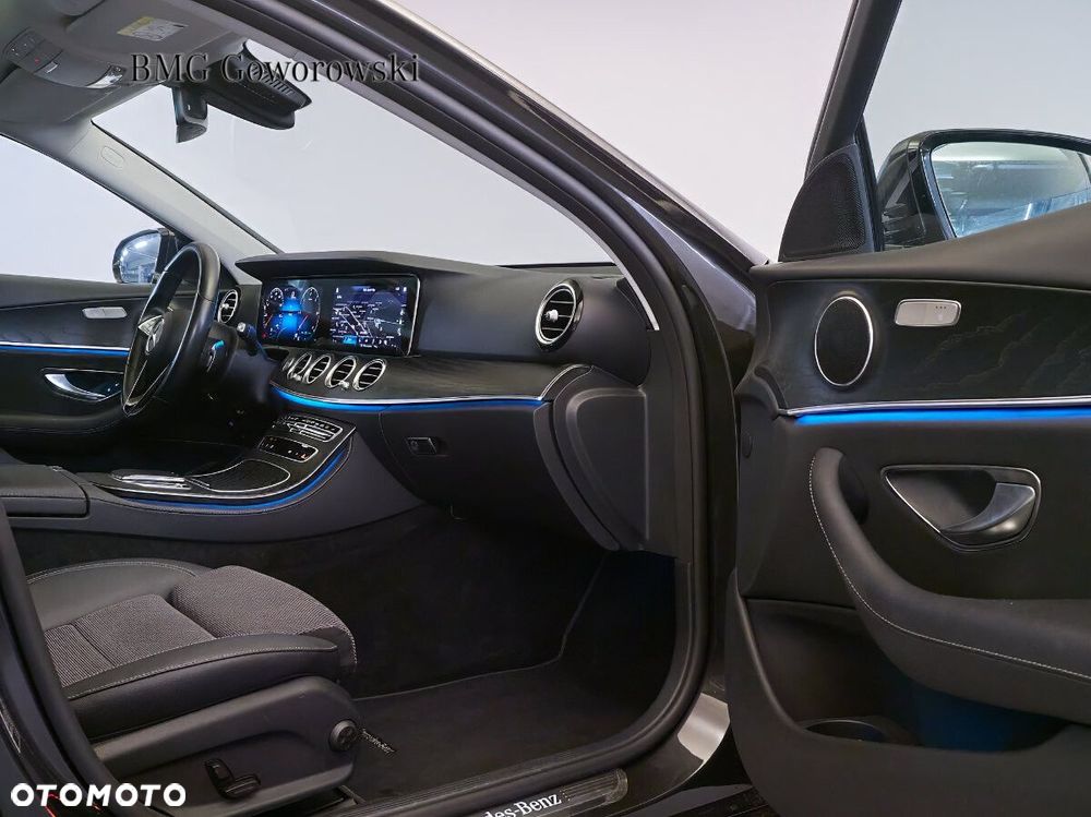 Mercedes-Benz Klasa E - 8