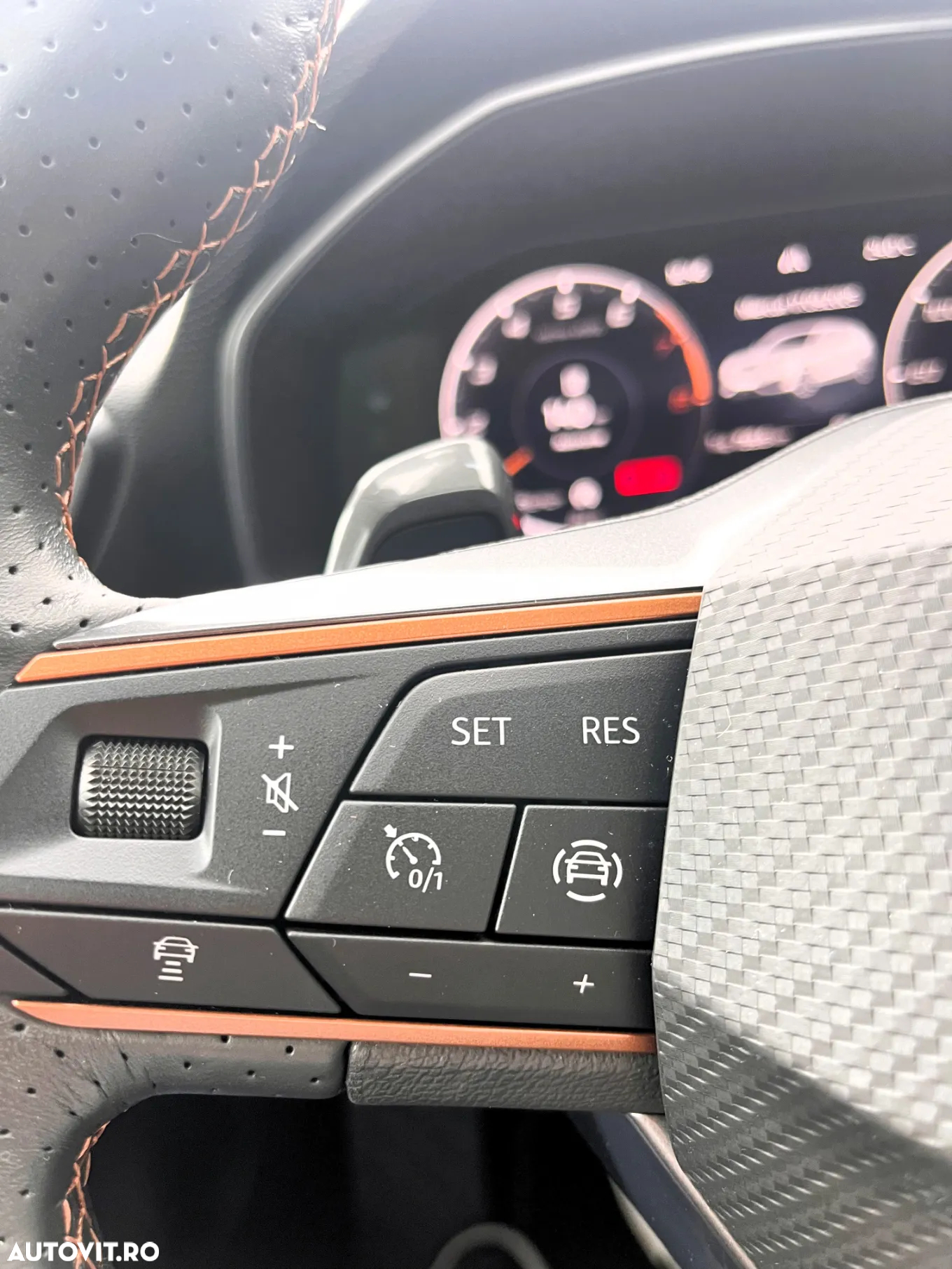 Cupra Leon 1.5 eTSI MHEV - 33