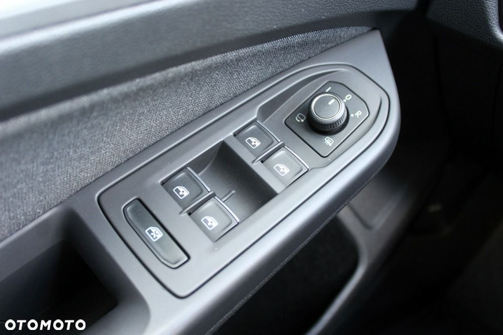 Volkswagen Golf Variant 2.0 TDI Life - 25