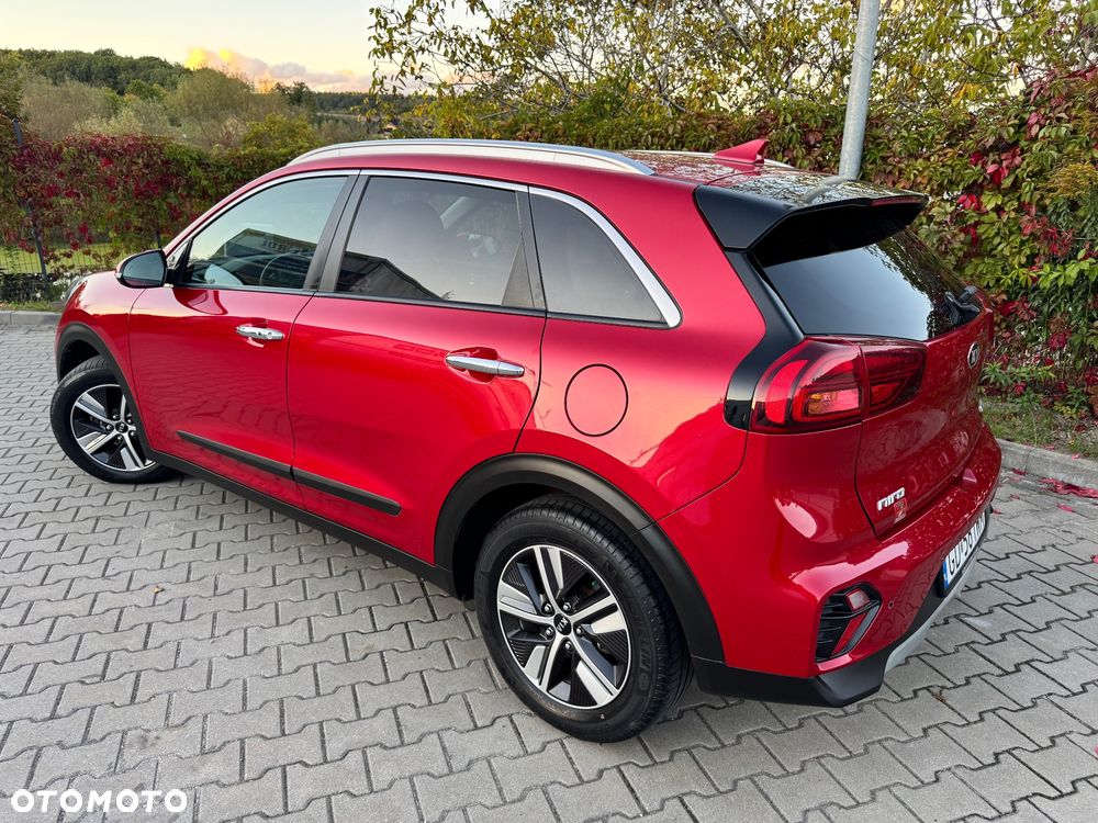 Kia Niro 1.6 GDI Hybrid L Business Line - 4