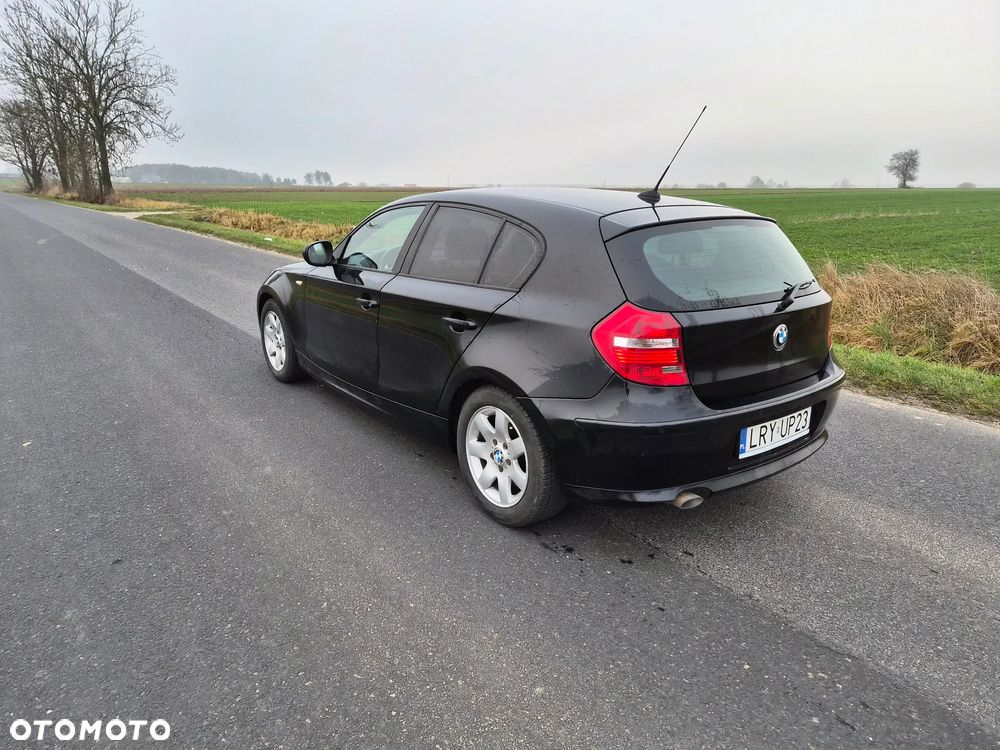 BMW Seria 1 118d DPF - 9