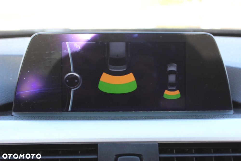 BMW Seria 3 320i Sport-Aut - 18