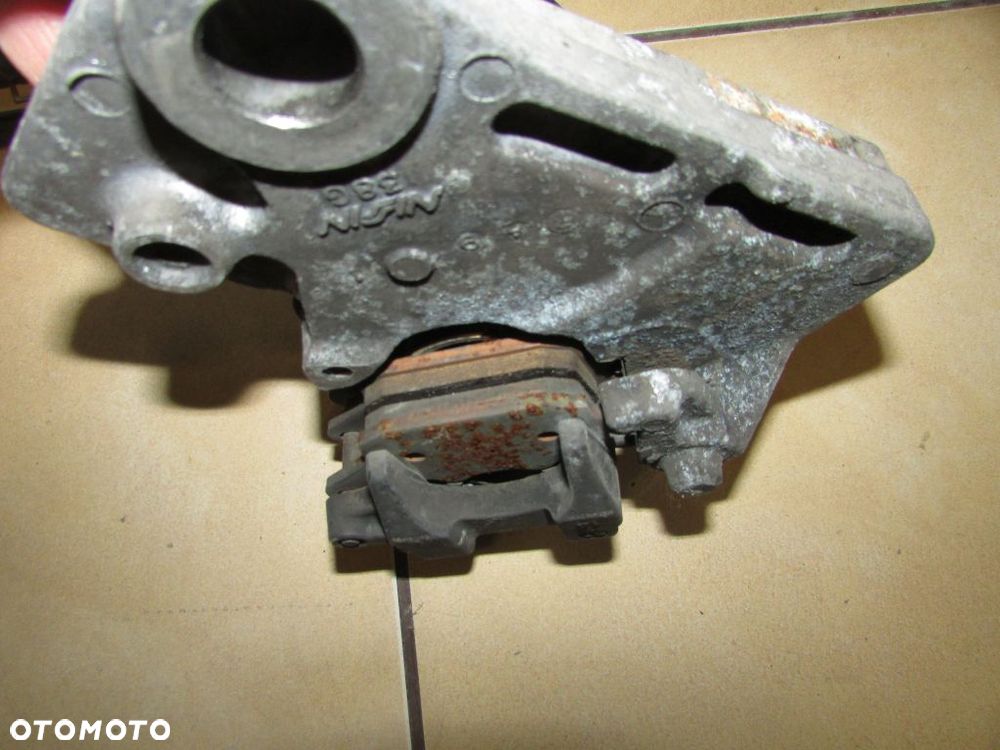 Suzuki GSF 650 Bandit 07-08 zacisk hamulcowy tył pompa - 2