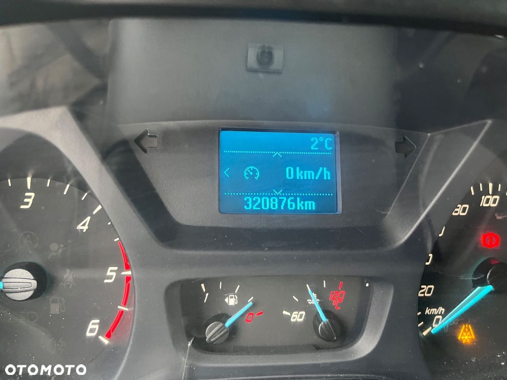 Ford Transit custom - 11