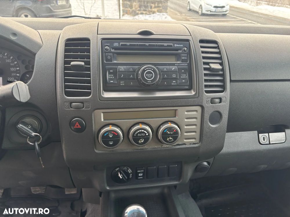 Nissan NAVARA - 6