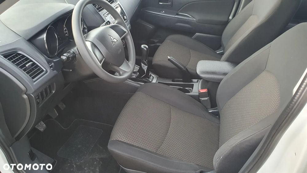 Mitsubishi ASX 1.6 2WD - 11