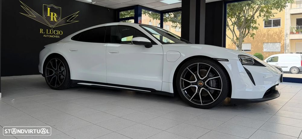 Porsche Taycan Bateria Performance Plus - 2