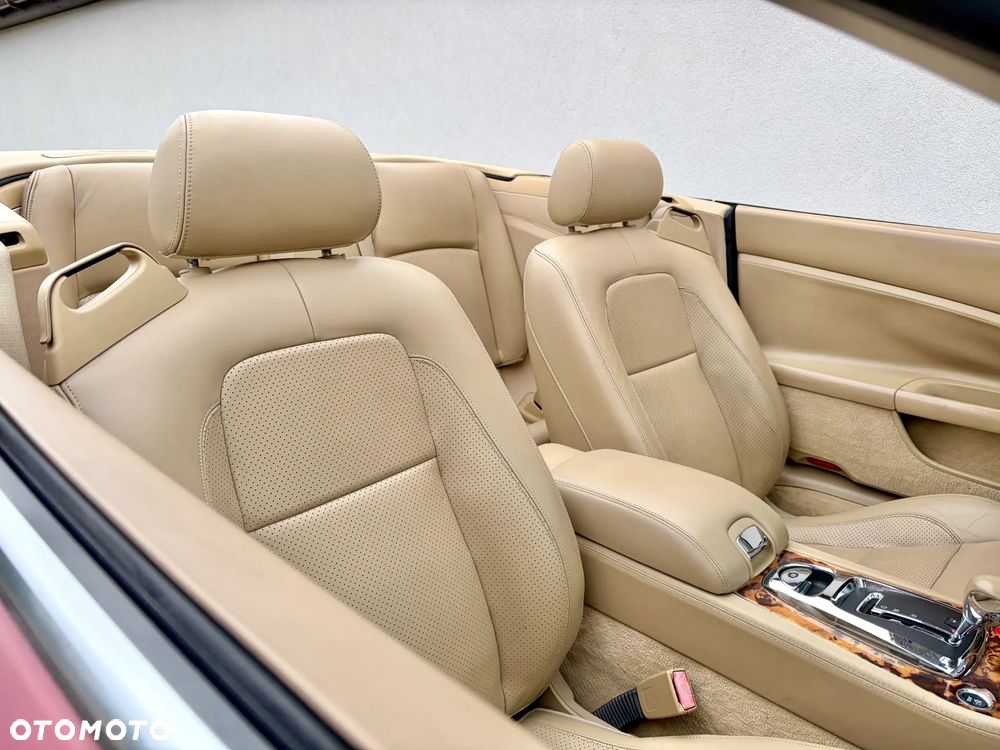 Jaguar XK 4.2 - 20