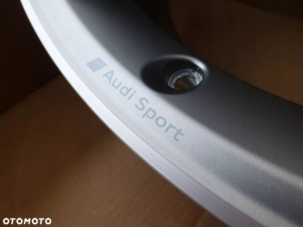 AUDI RS3 ORYGINALNE FELGI ROTOR 8/8,5 ET 42/46 X19 - 8