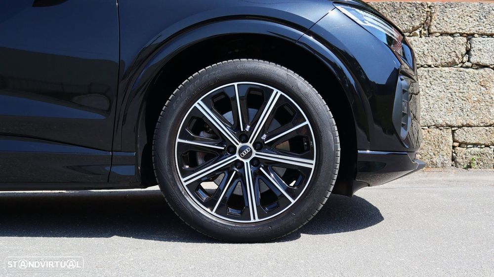 Audi Q4 e-tron 40 82 kWH - 12