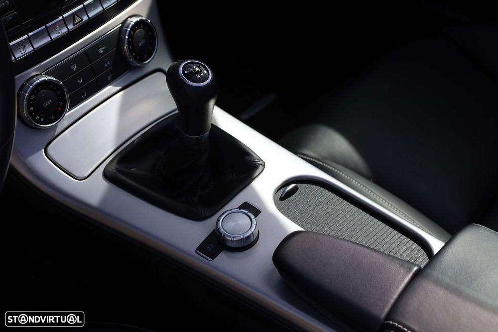 Mercedes-Benz SLK 200 Standard - 29