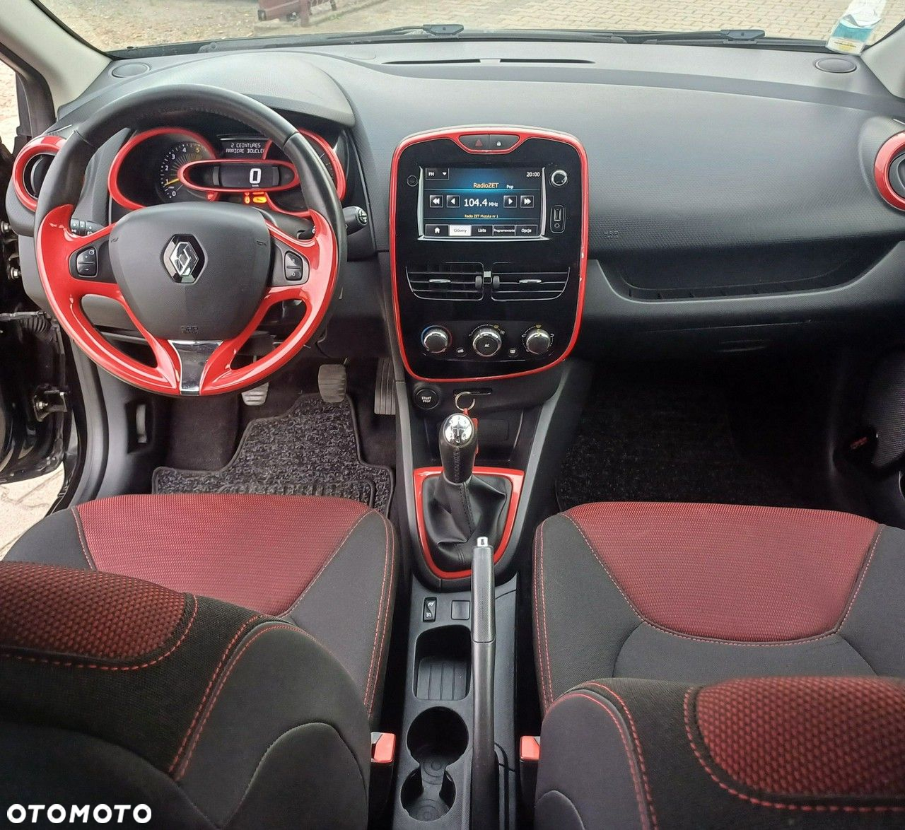 Renault Clio - 13