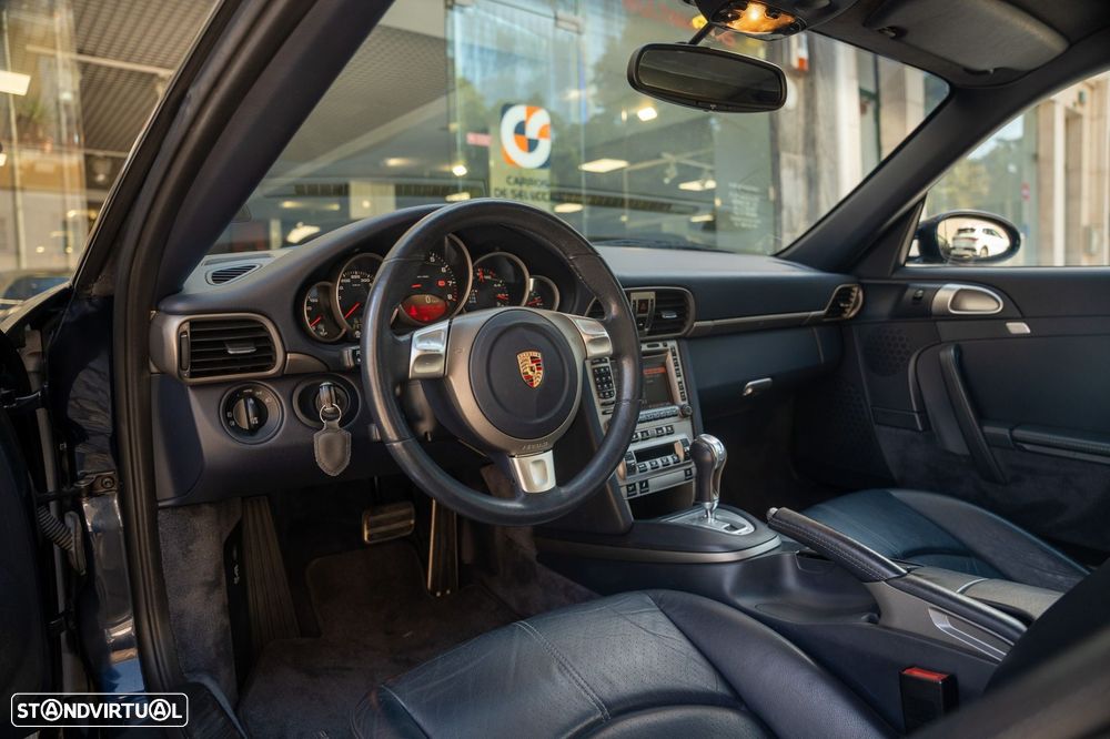 Porsche 911 (997) Carrera 4 Tiptronic - 13