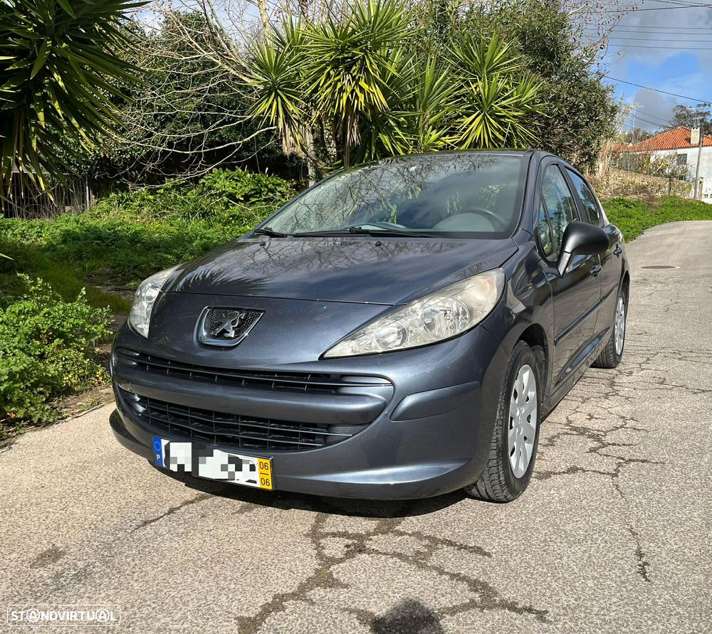 Peugeot 207 - 2