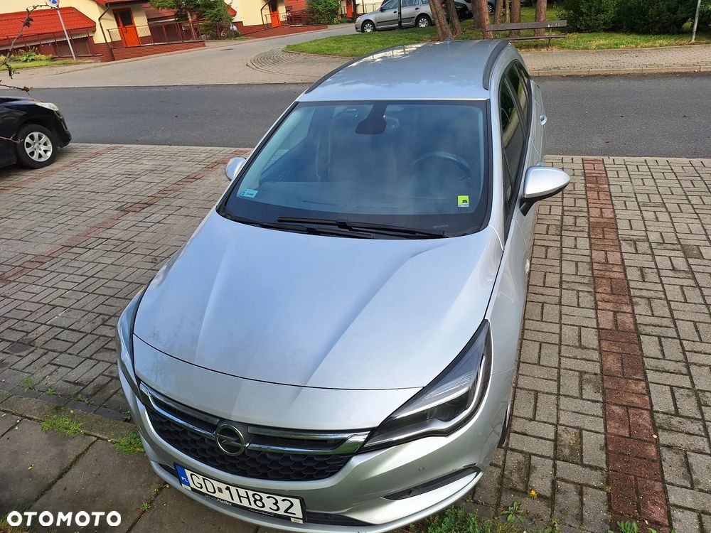 Opel Astra 2018 photo 3