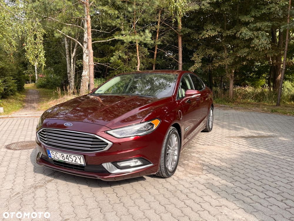 Ford Fusion - 2