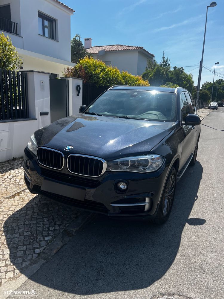 BMW X5 25 d sDrive Comfort 7L - 1