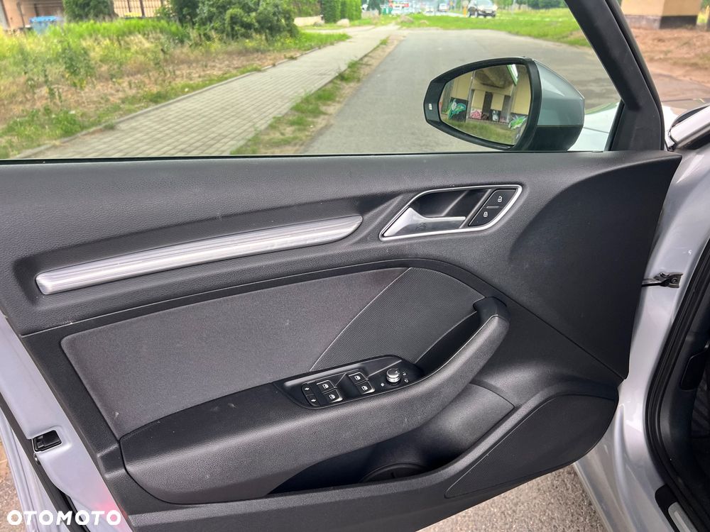 Audi A3 Sportback 1.4 TFSI cylinder on demand S tronic S line Sportpaket - 17