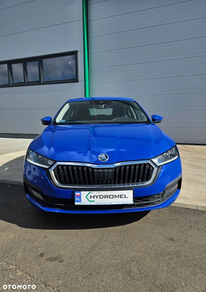 Skoda Octavia 2.0 TDI Ambition DSG - 8