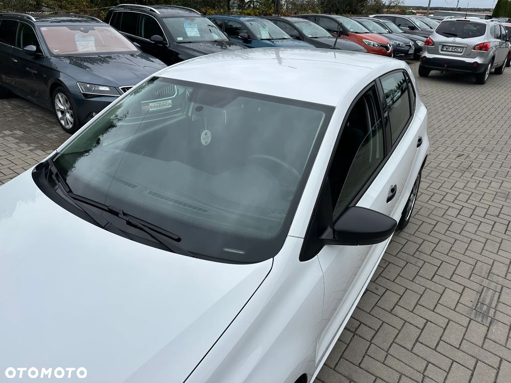 Volkswagen Polo - 31