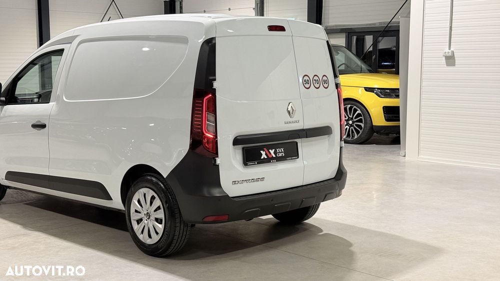 Renault Express - 13