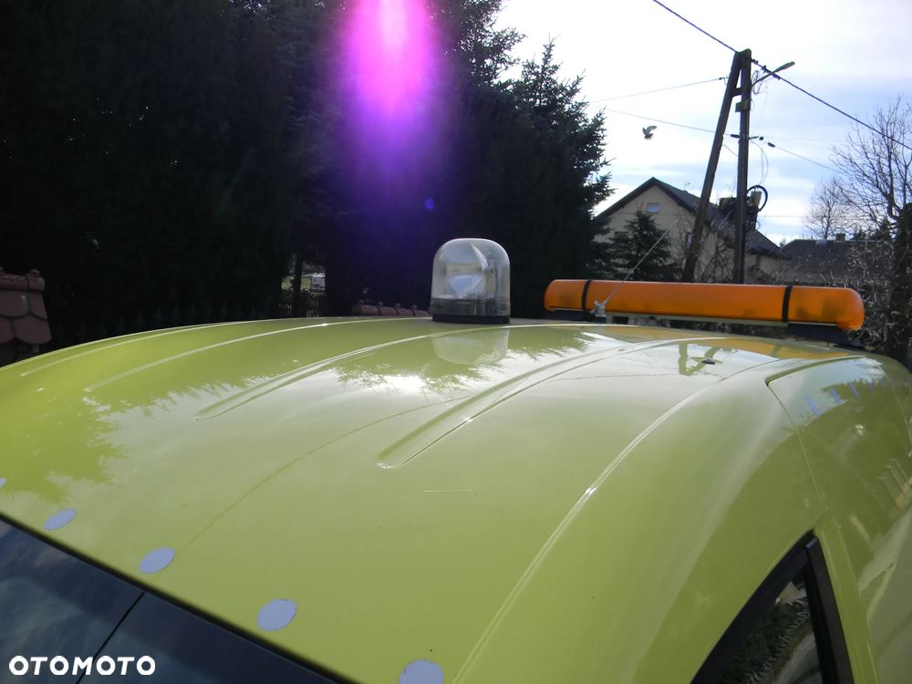 Volkswagen Caddy - 33