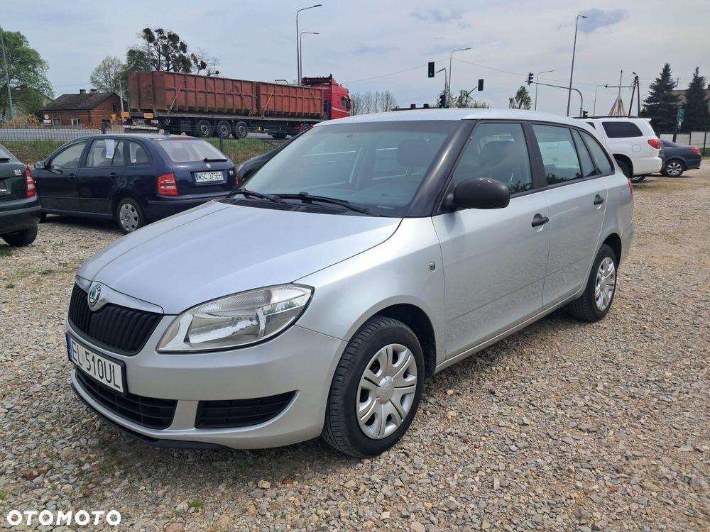 Skoda Fabia - 18