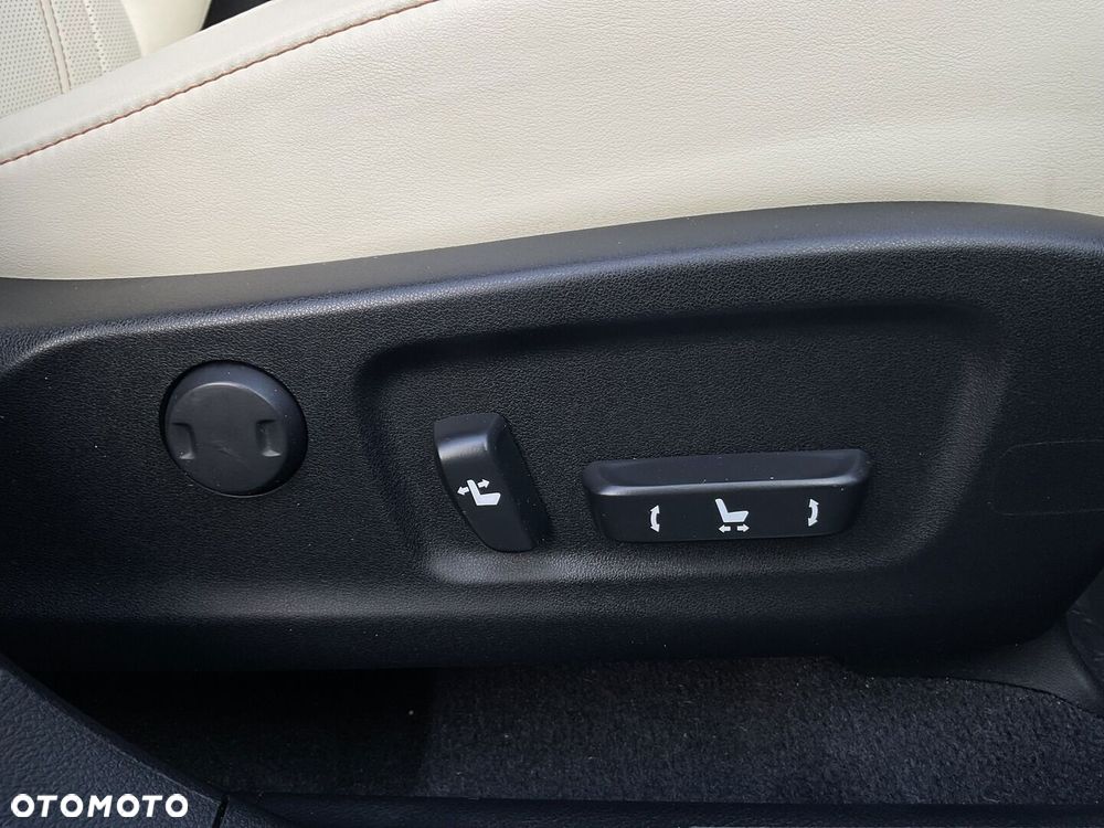 Lexus RX 450h F-Impression - 13