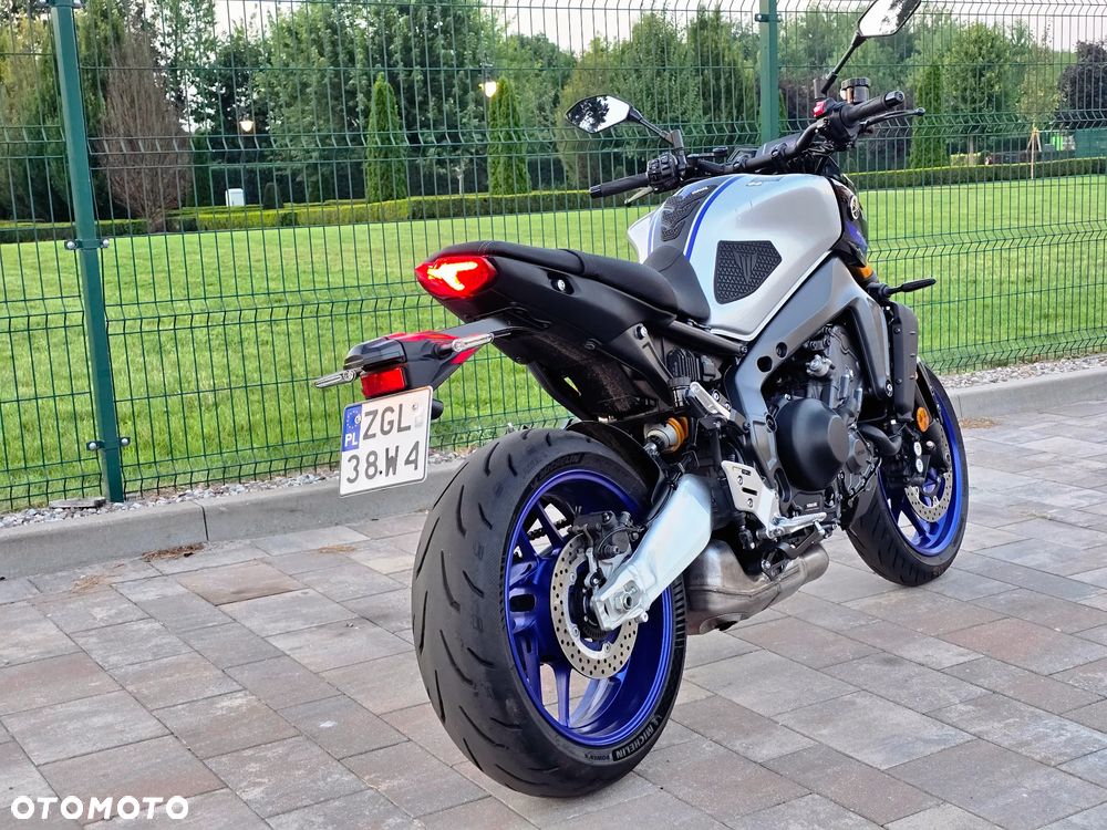 Yamaha MT - 8