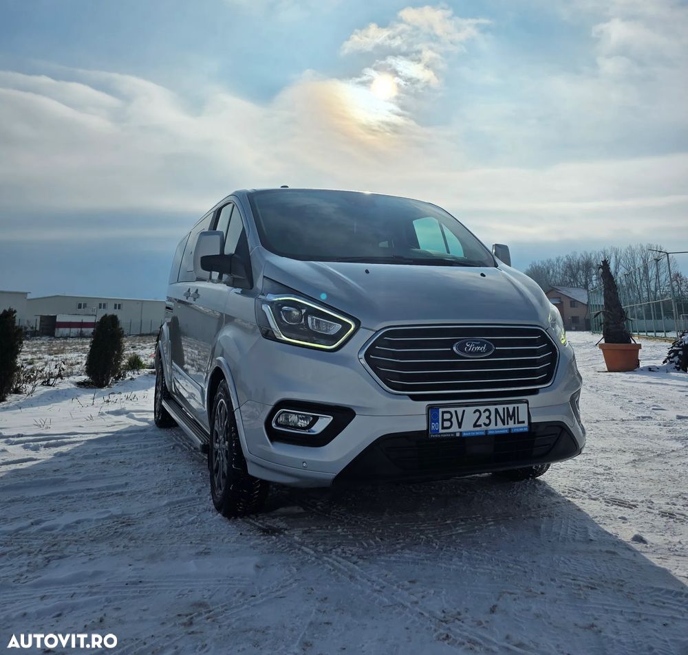 Ford Tourneo Custom Bus 320 2.0 EcoBlue 185 CP L2H1 Titanium X Aut. - 1