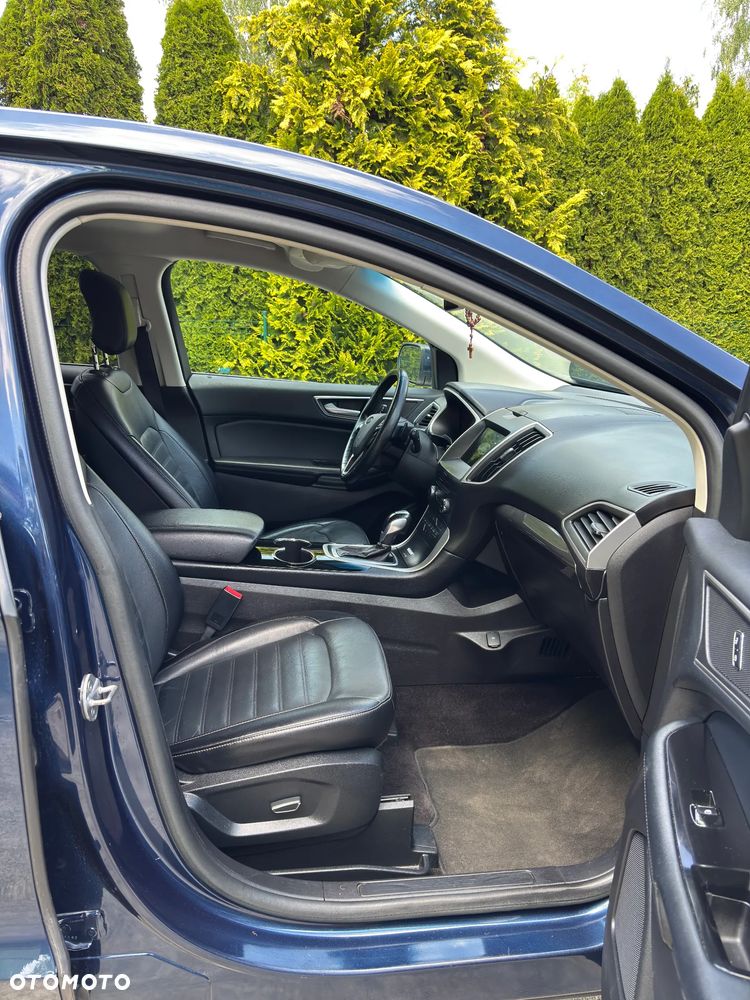 Ford Edge - 10