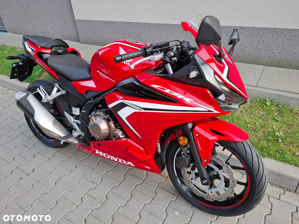 Honda CBR - 32