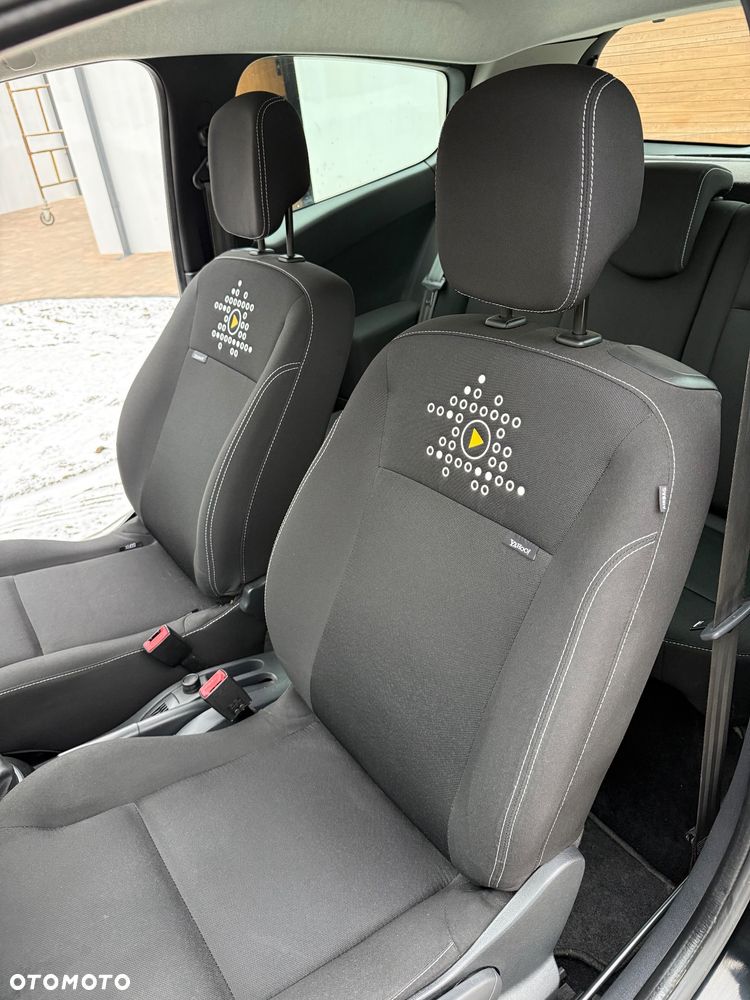 Renault Clio 1.2 16V 75 Yahoo - 16