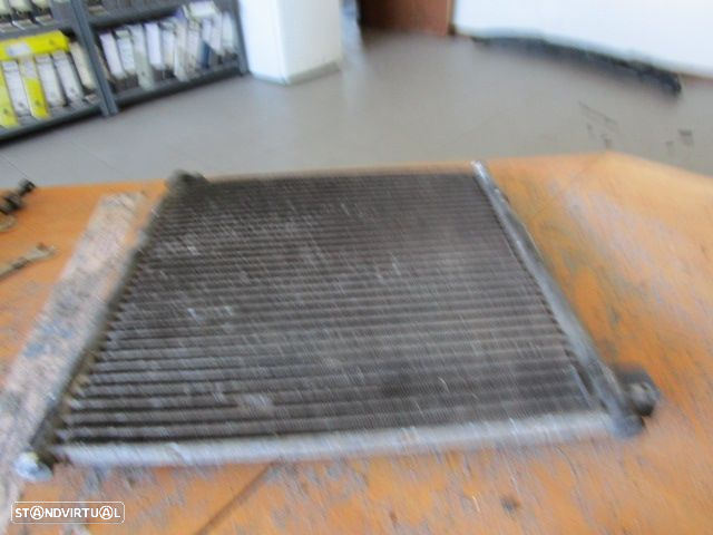 Radiador AC A0110S2H0000 HONDA HRV 1999 1.6I USADO - 3