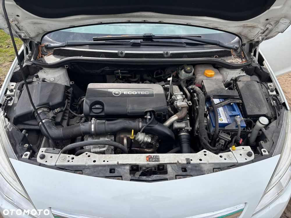 Opel Astra 1.7 CDTI DPF NAVI - 10
