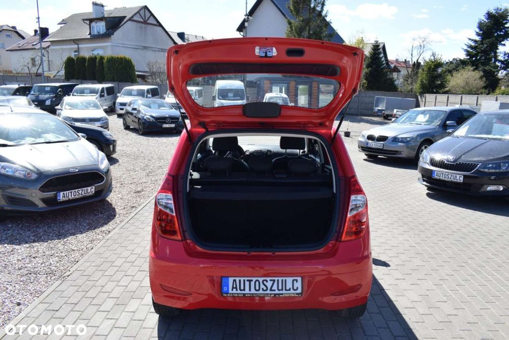 Hyundai i10 - 11