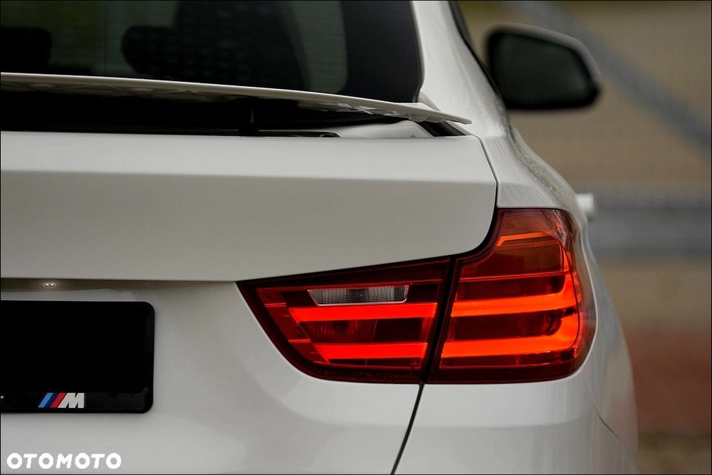 BMW 3GT 318d Luxury Line - 38