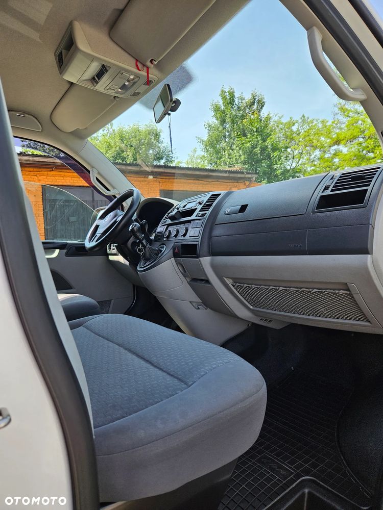 Volkswagen T5 - 5