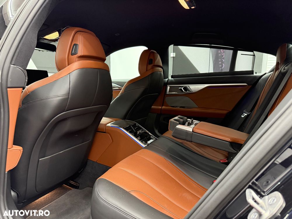 BMW M8 M850i xDrive Gran Coupe - 7