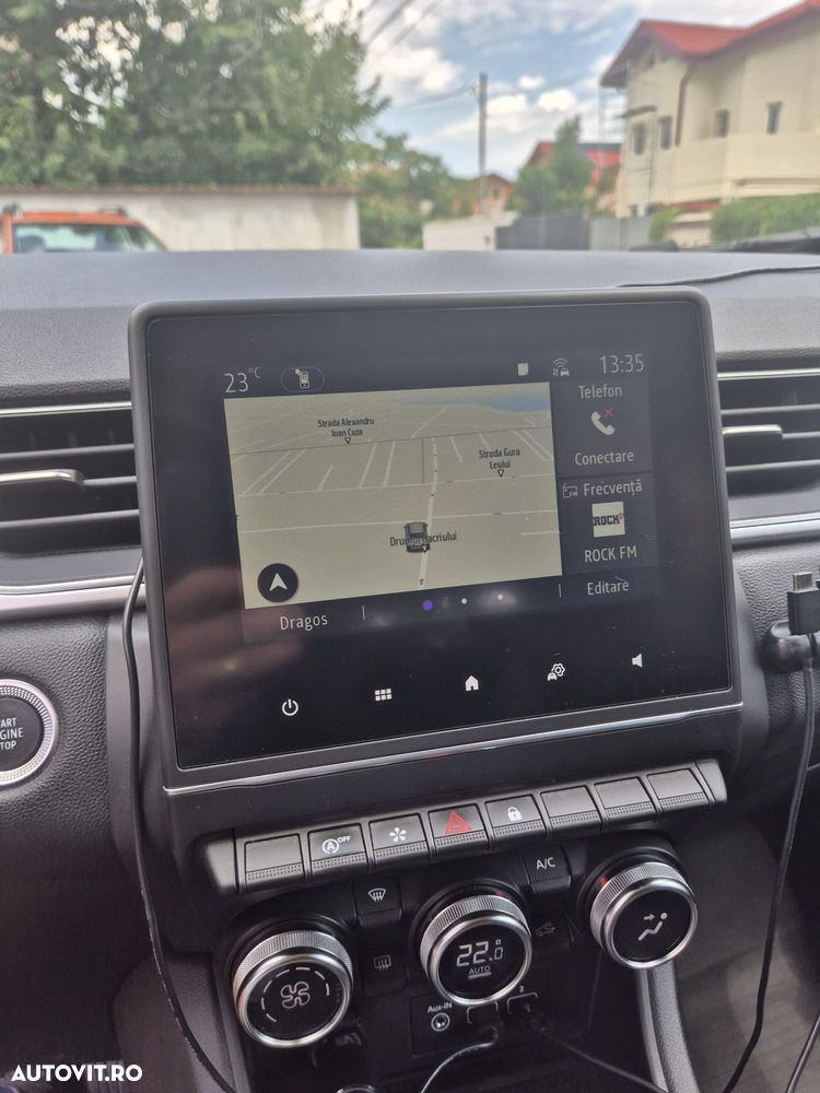 Renault Captur MHEV 140 EDC Techno - 12