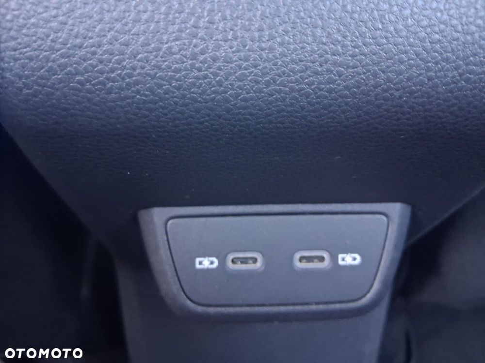 Volkswagen Taigo 1.0 TSI Life DSG - 22