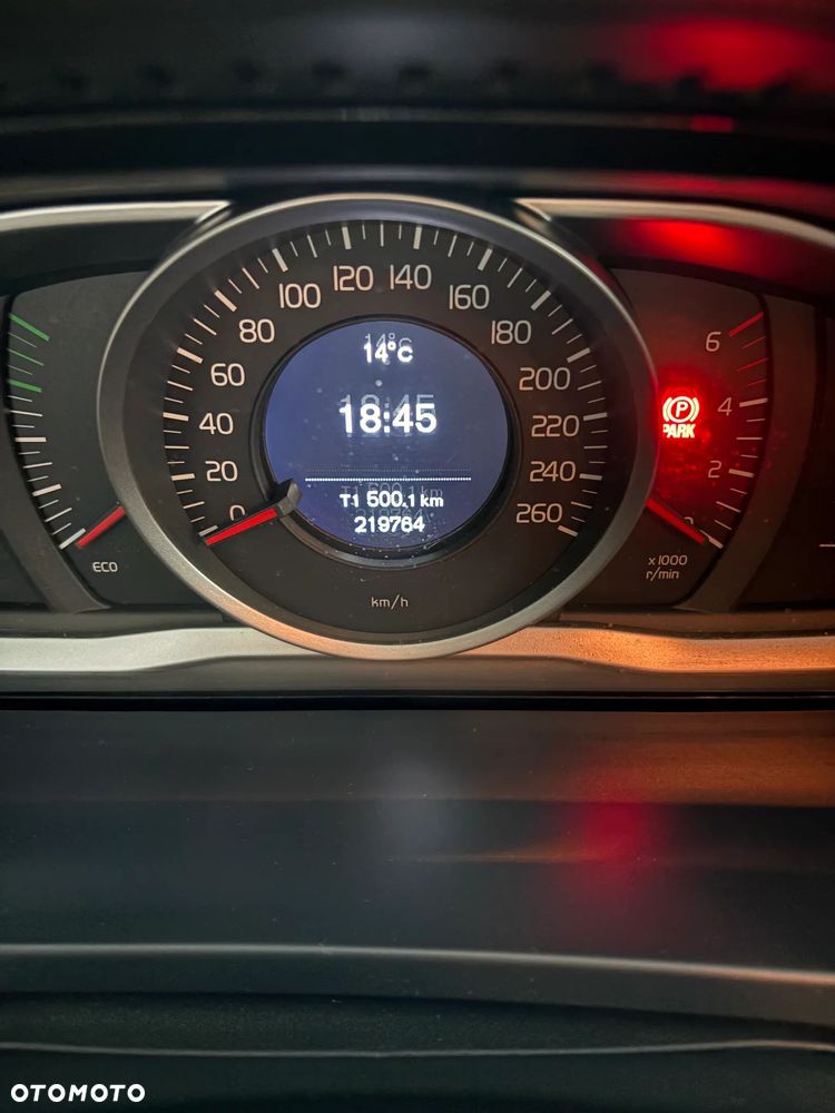 Volvo V60 - 24