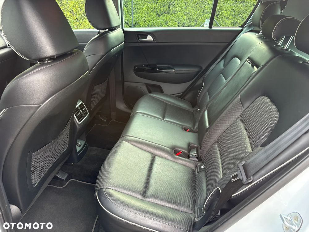 Kia Sportage 1.6 GDI Business Line 2WD - 12