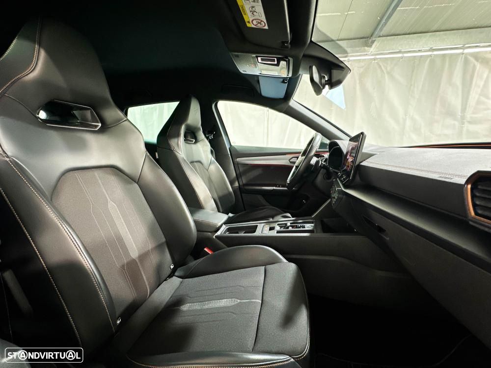 Cupra Formentor 1.4 e-Hybrid DSG VZ - 25