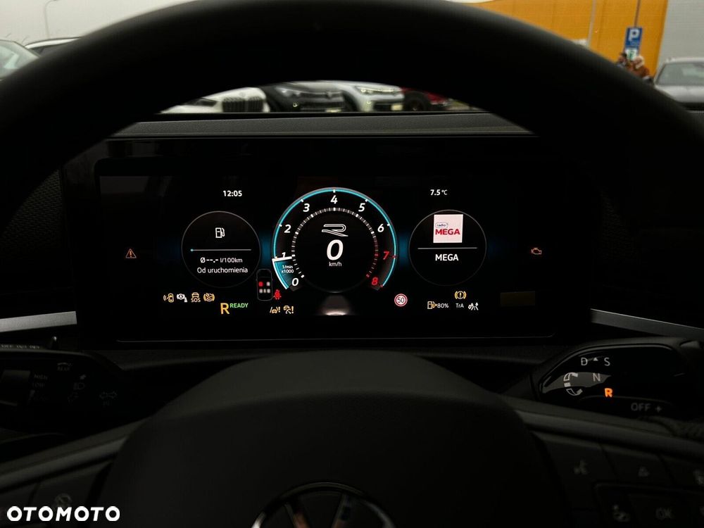 Volkswagen T-Roc - 15