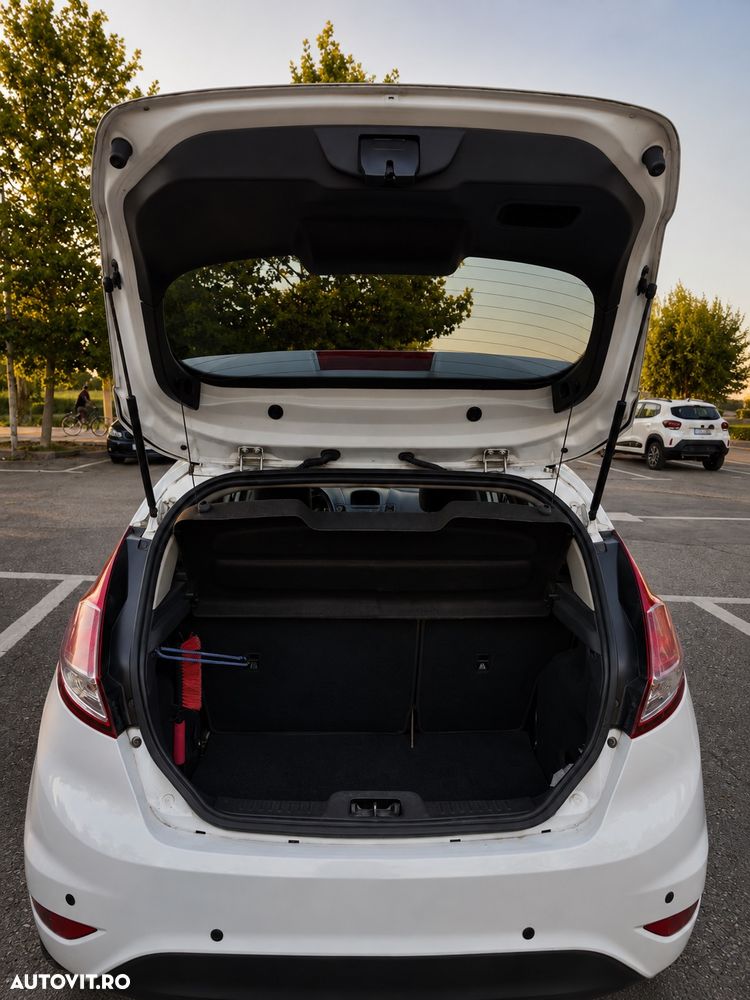 Ford Fiesta - 7