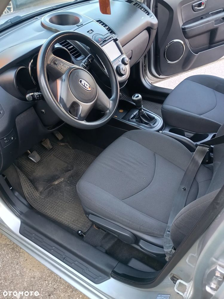 Kia Soul 1.6 CRDI L - 8